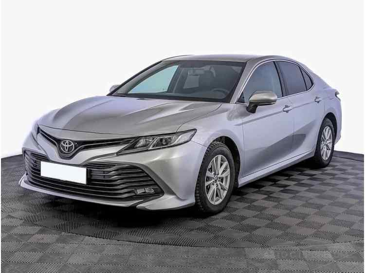 Toyota Camry VIII (XV70)