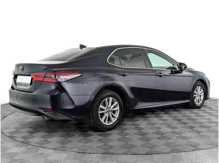 Toyota Camry VIII (XV70)