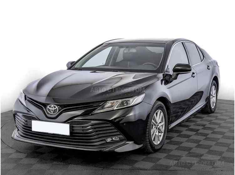 Toyota Camry VIII (XV70)