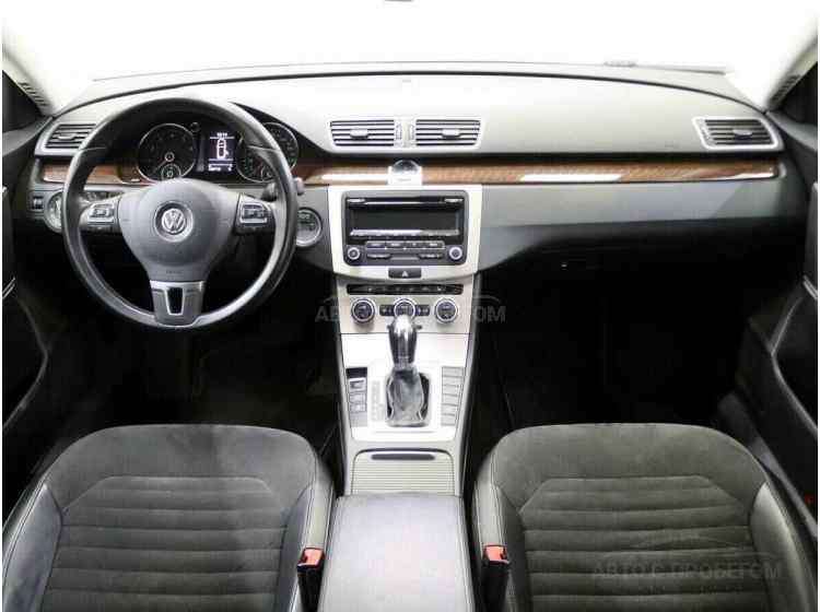 Volkswagen Passat B7