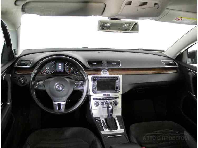 Volkswagen Passat B7