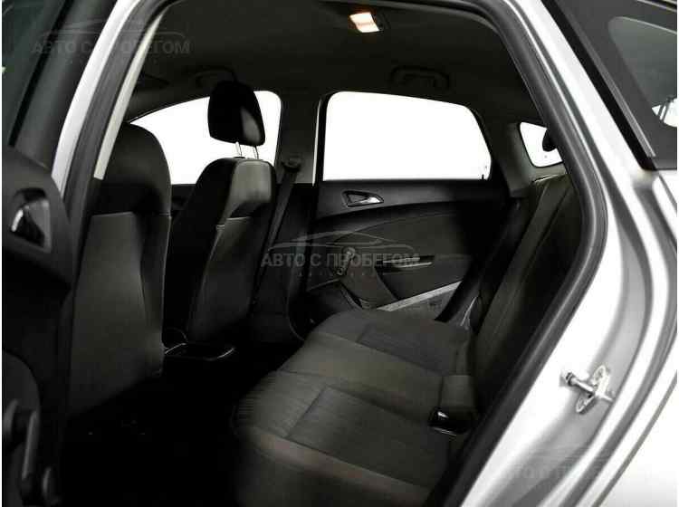 Opel Astra J Рестайлинг