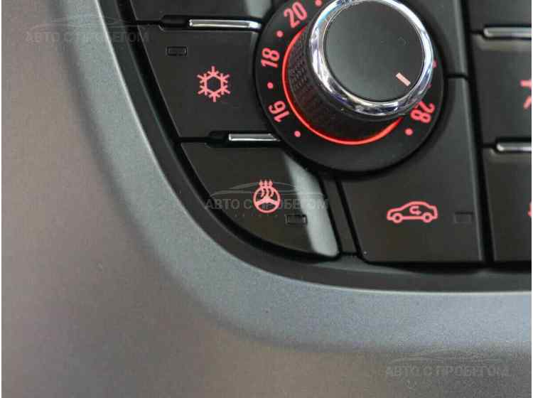 Opel Astra J Рестайлинг