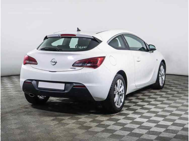 Opel Astra J Рестайлинг