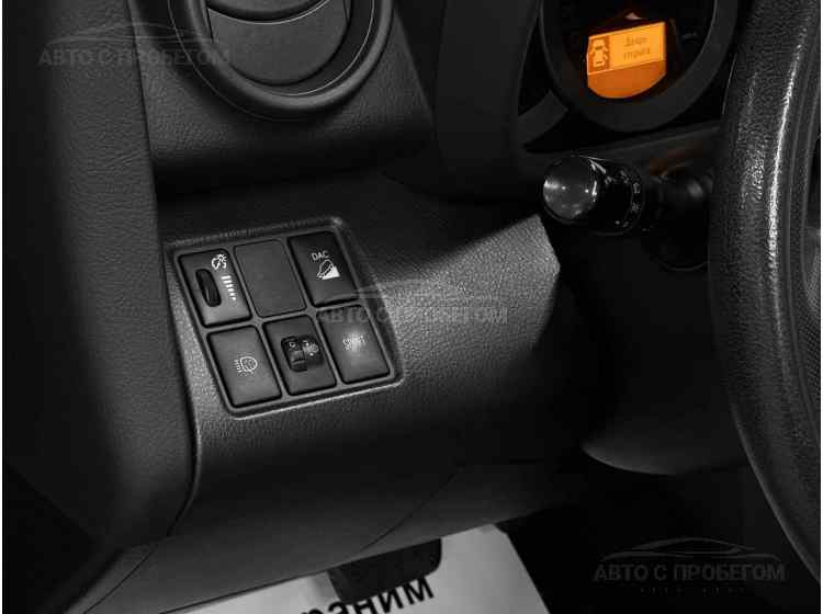 Toyota RAV4 IV (CA40)