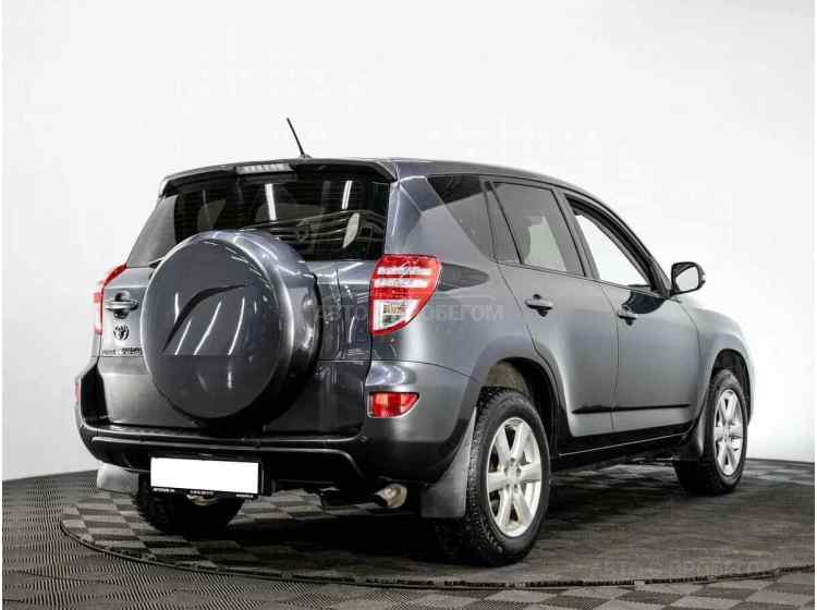 Toyota RAV4 IV (CA40)