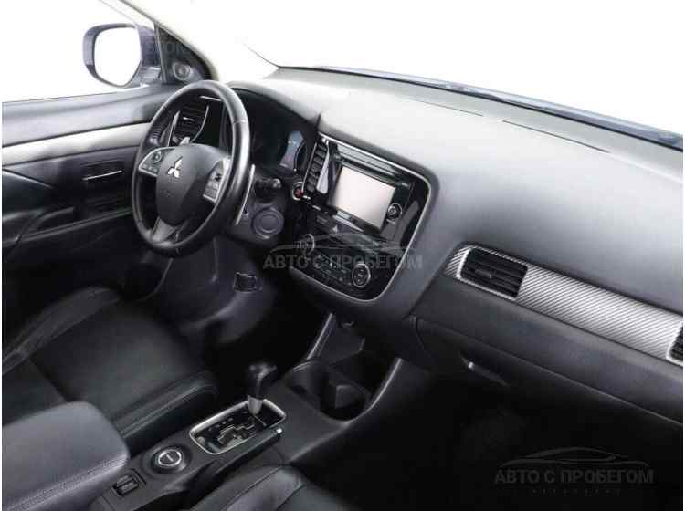 Mitsubishi Outlander III