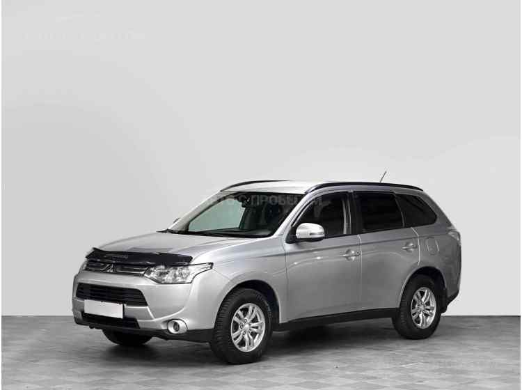 Mitsubishi Outlander III