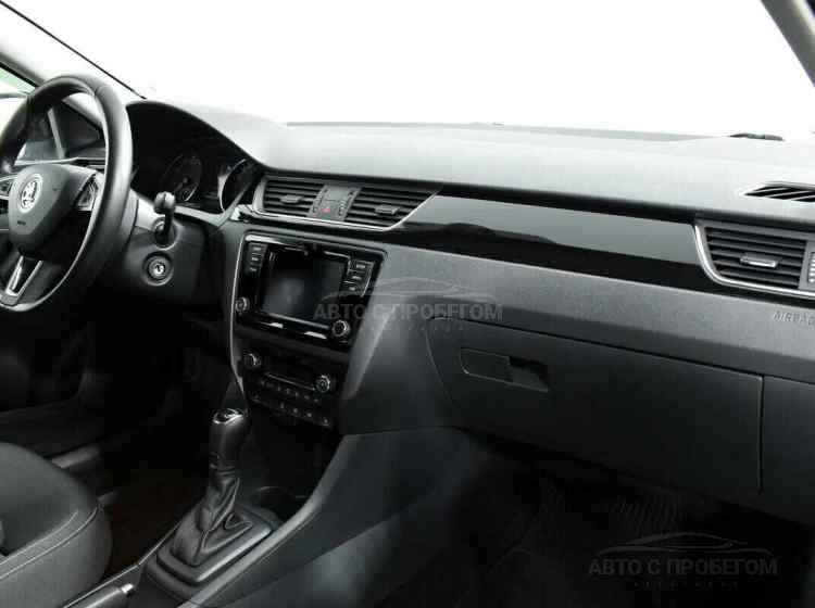 Skoda Rapid I Рестайлинг